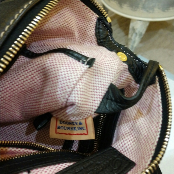 Dooney & Bourke Handbag - Picture 9 of 9